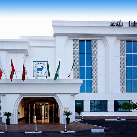Al Ain Palace Hotel Абу-Дабі Екстер'єр фото